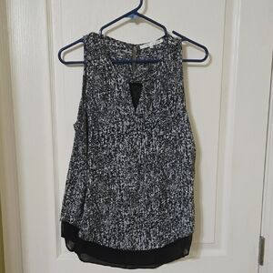 Sleeveless Black & White Printed Blouse